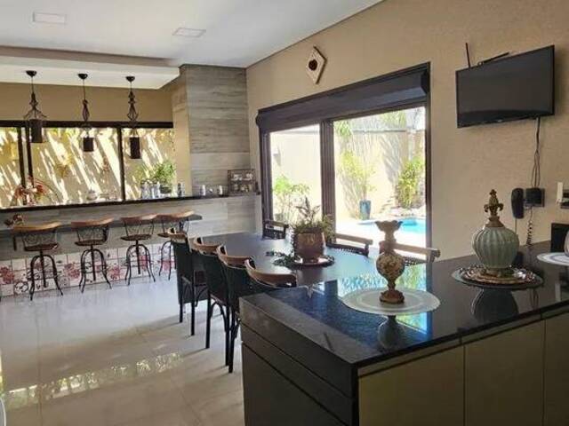 #11 - Casa para Venda em São José do Rio Preto - SP - 1