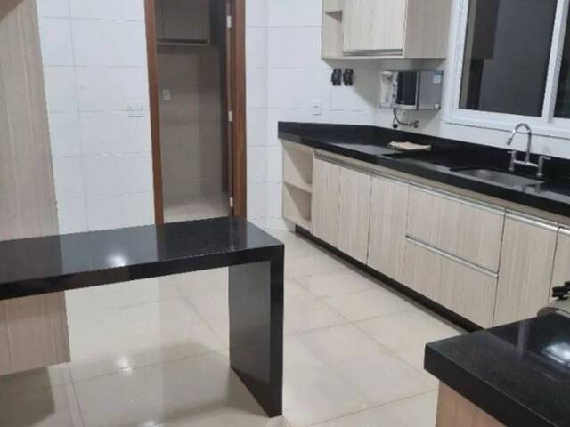 #12 - Casa para Venda em São José do Rio Preto - SP - 2