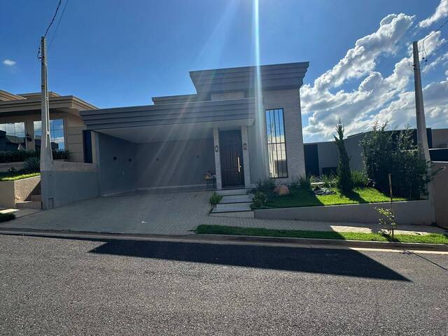 #20 - Casa para Venda em São José do Rio Preto - SP - 1