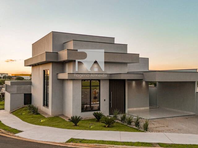 #41 - Casa para Venda em São José do Rio Preto - SP